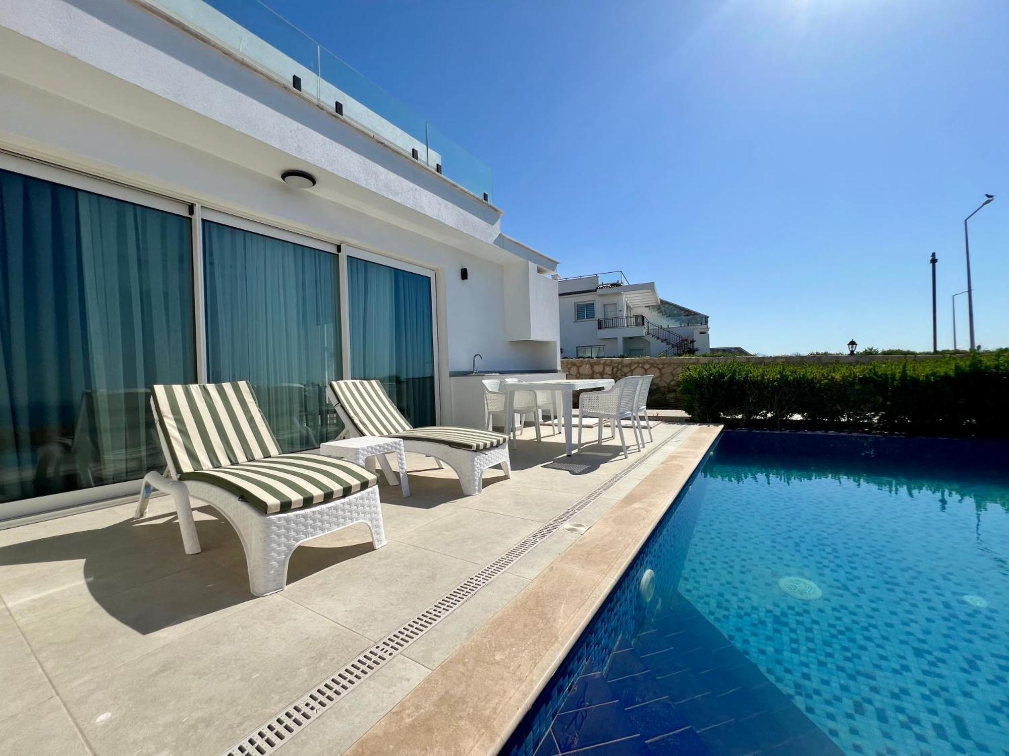 Carrington Holidays Kyrenia (Northern Cyprus) Exterior foto